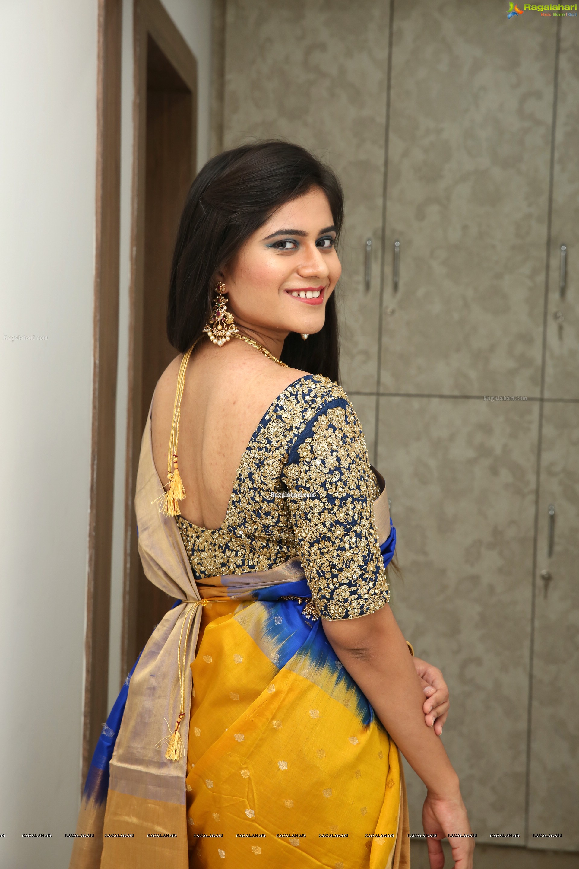 Tara Chowdary at Sri Krishna Silks Exclusive Weaves at Banjara Hills Curtain Raiser - HD Gallery