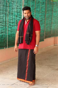 TN Santhosh at Arjun Suravaram Interview