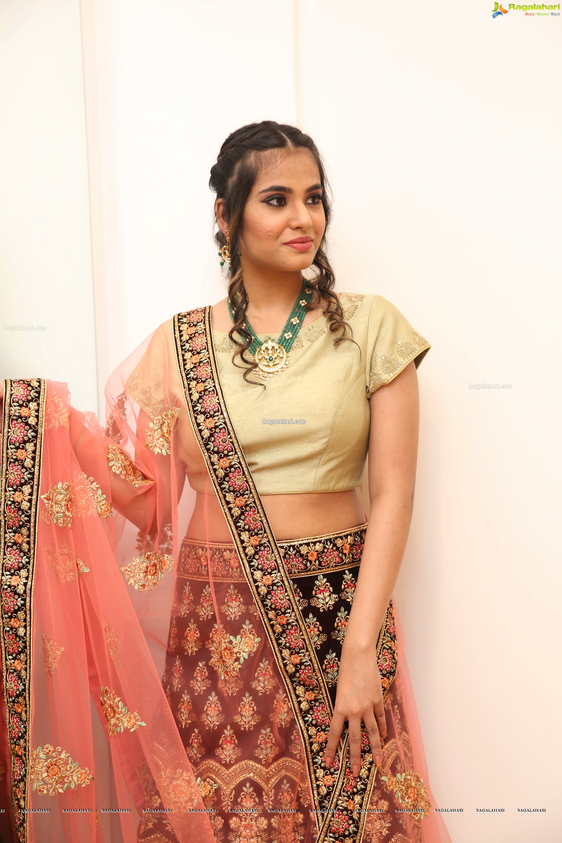 Vaishnavi Rao at Sri Krishna Silks Exclusive Weaves at Banjara Hills Curtain Raiser - HD Gallery