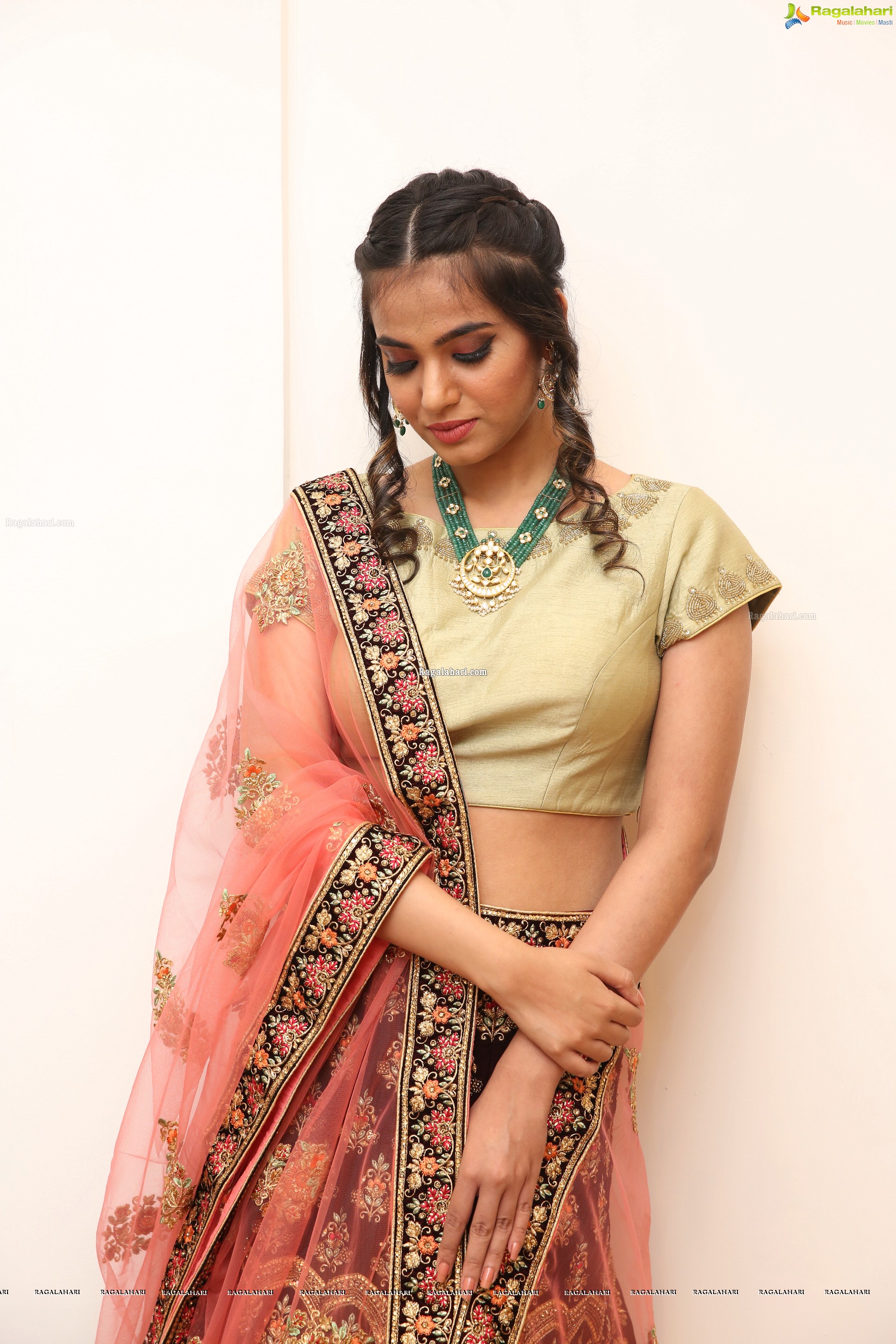 Vaishnavi Rao at Sri Krishna Silks Exclusive Weaves at Banjara Hills Curtain Raiser - HD Gallery