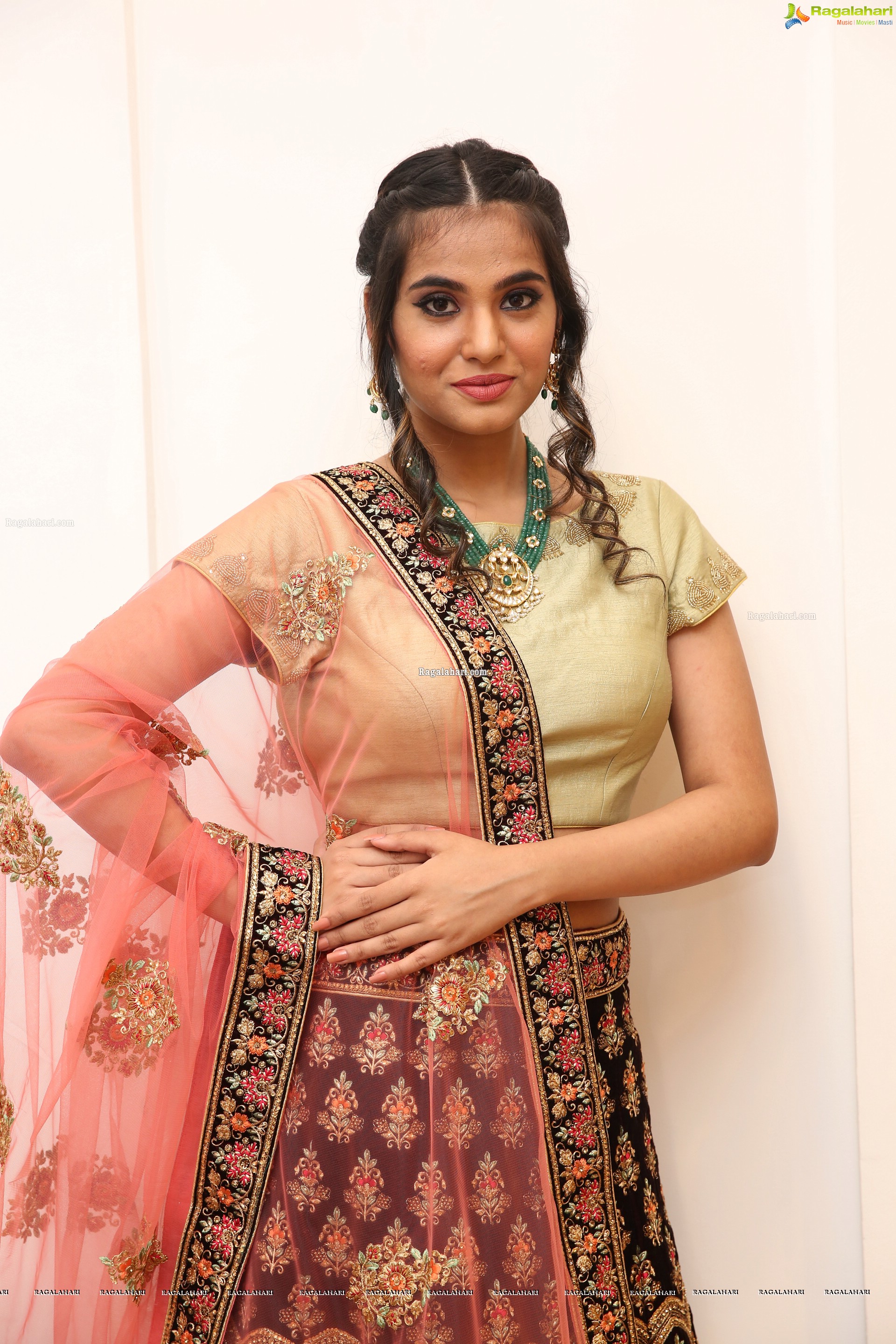 Vaishnavi Rao at Sri Krishna Silks Exclusive Weaves at Banjara Hills Curtain Raiser - HD Gallery