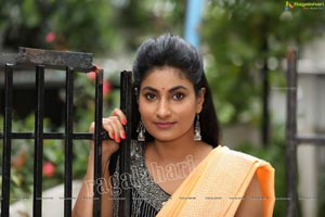 Saafi Kaur Ragalahari Exclusive Photoshoot