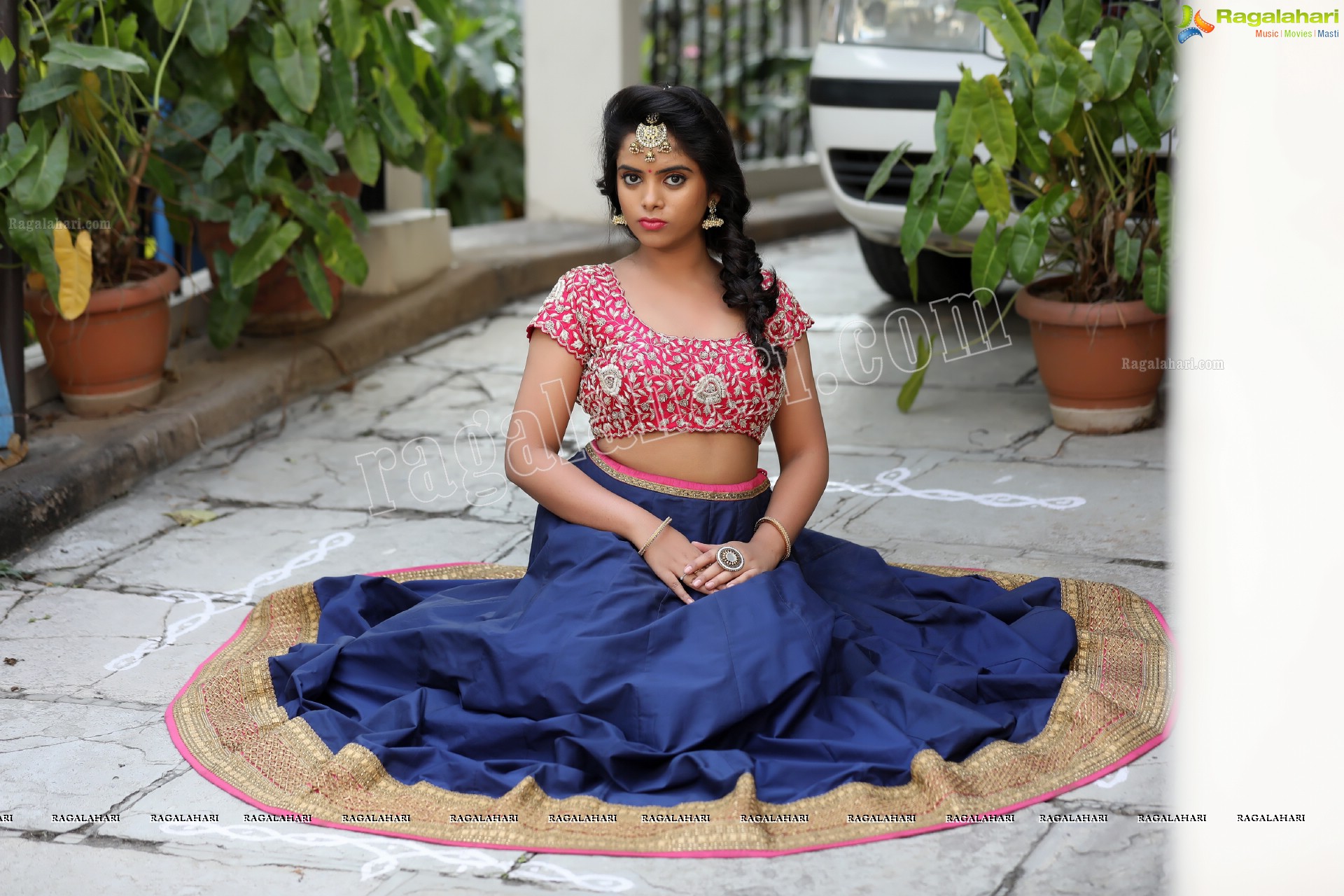 Sameera Reddy G (Exclusive Photo Shoot) (High Definition Photos)