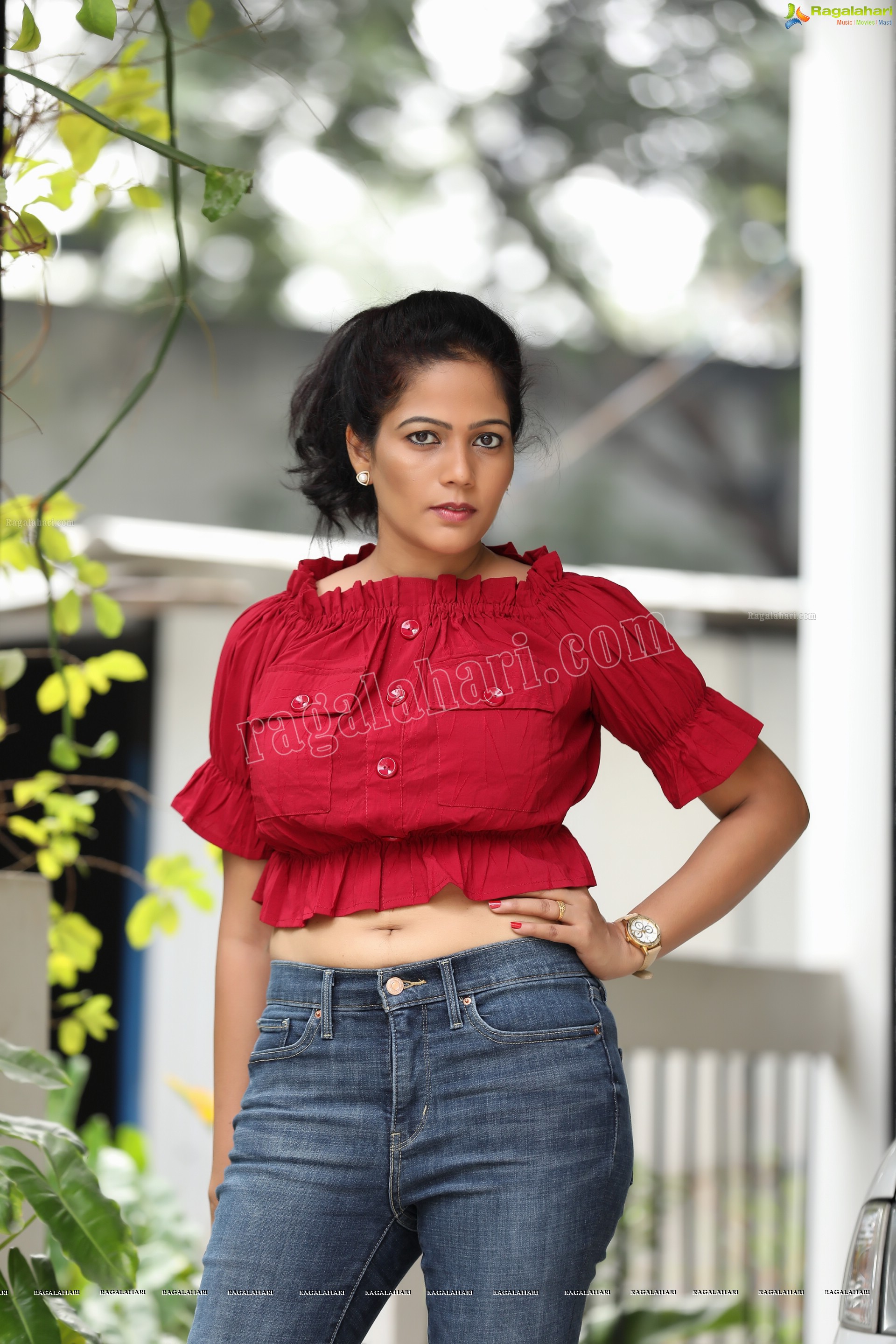 Shaik Fazia (Exclusive Photo Shoot) (High Definition Photos)