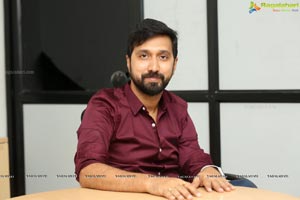 Director KS Ravindra (Bobby)