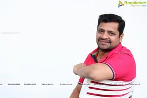 Bunny Vasu at Prati Roju Pandage Interview