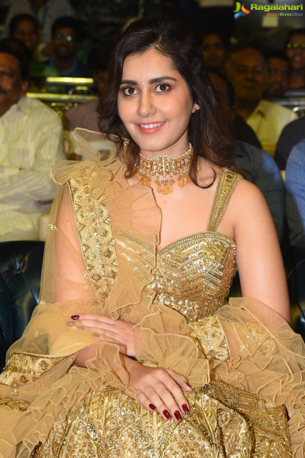 Raashi Khanna at Venky Mama Pre-Release Event