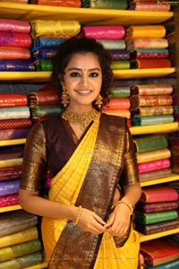 Anupama Parameswaran at Mugdha Art Studio