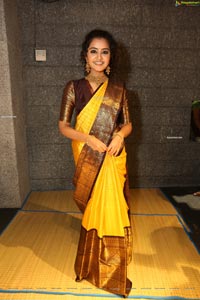 Anupama Parameswaran at Mugdha Art Studio