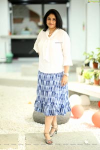 Gayatri Bhargavi in Classic White Top and Blue Skirt