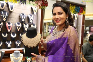 Himaja at Malabar Jewellery Showcase