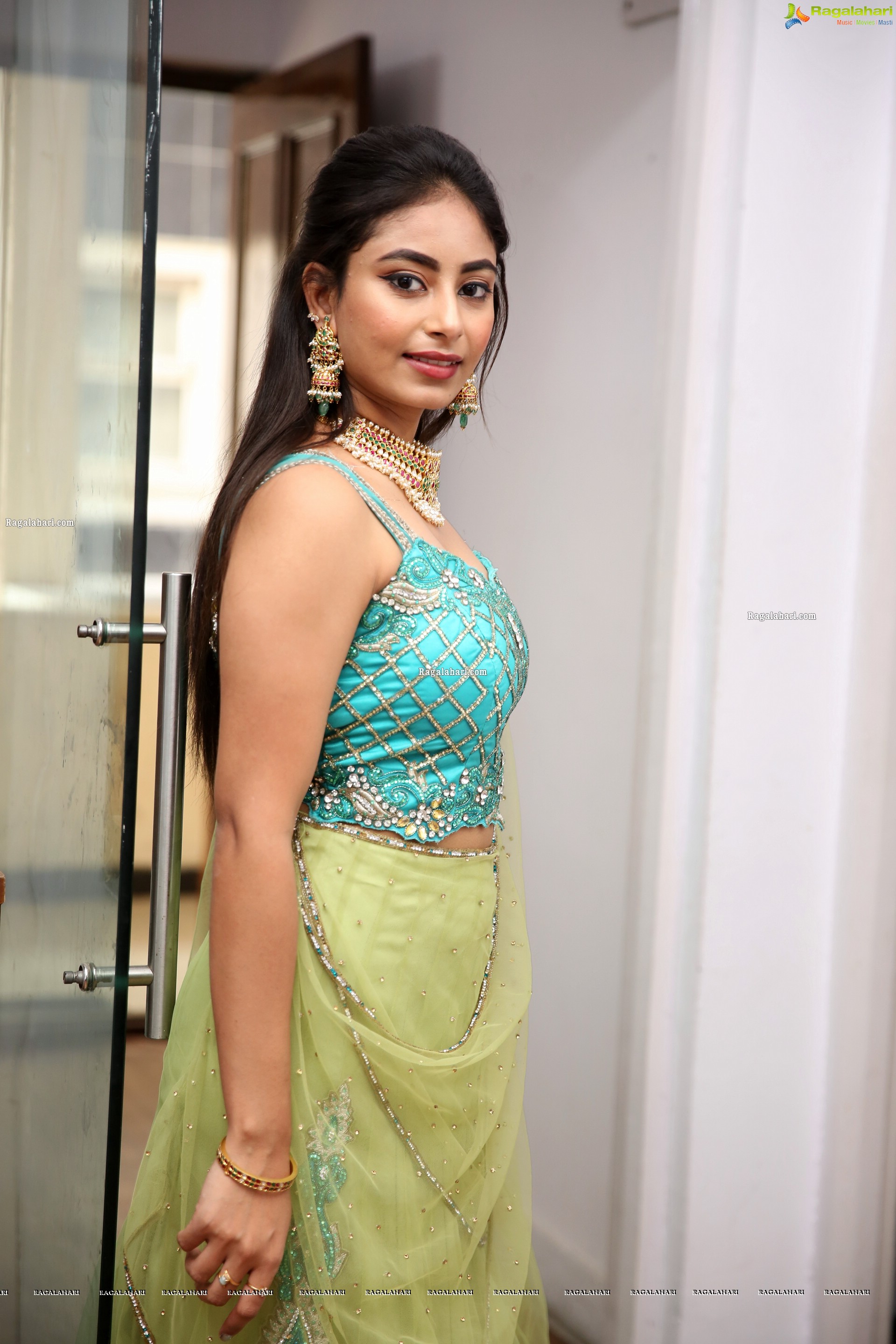 Honey Chowdary at Sutraa Wedding Edit Curtain Raiser, HD Photo Gallery