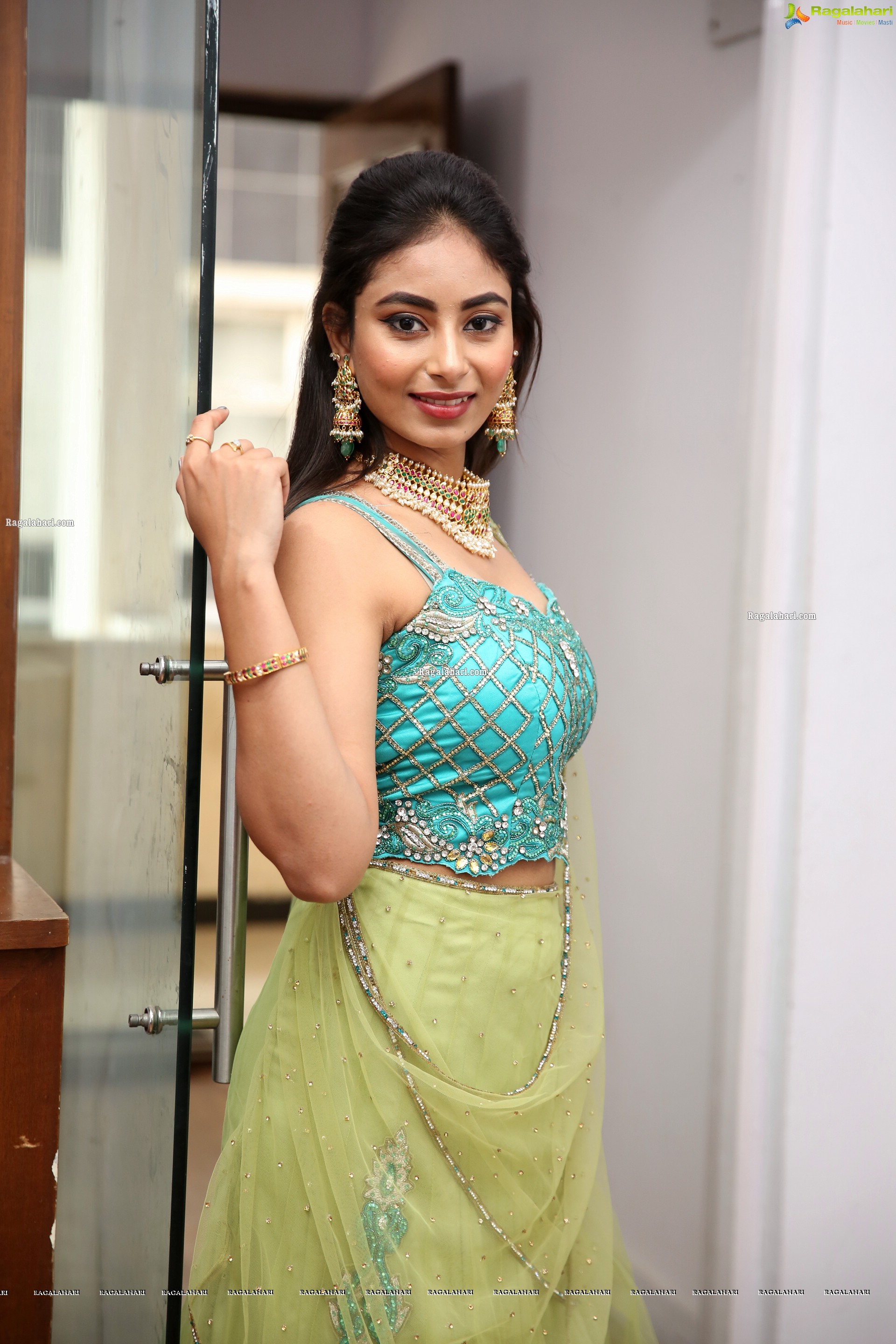 Honey Chowdary at Sutraa Wedding Edit Curtain Raiser, HD Photo Gallery