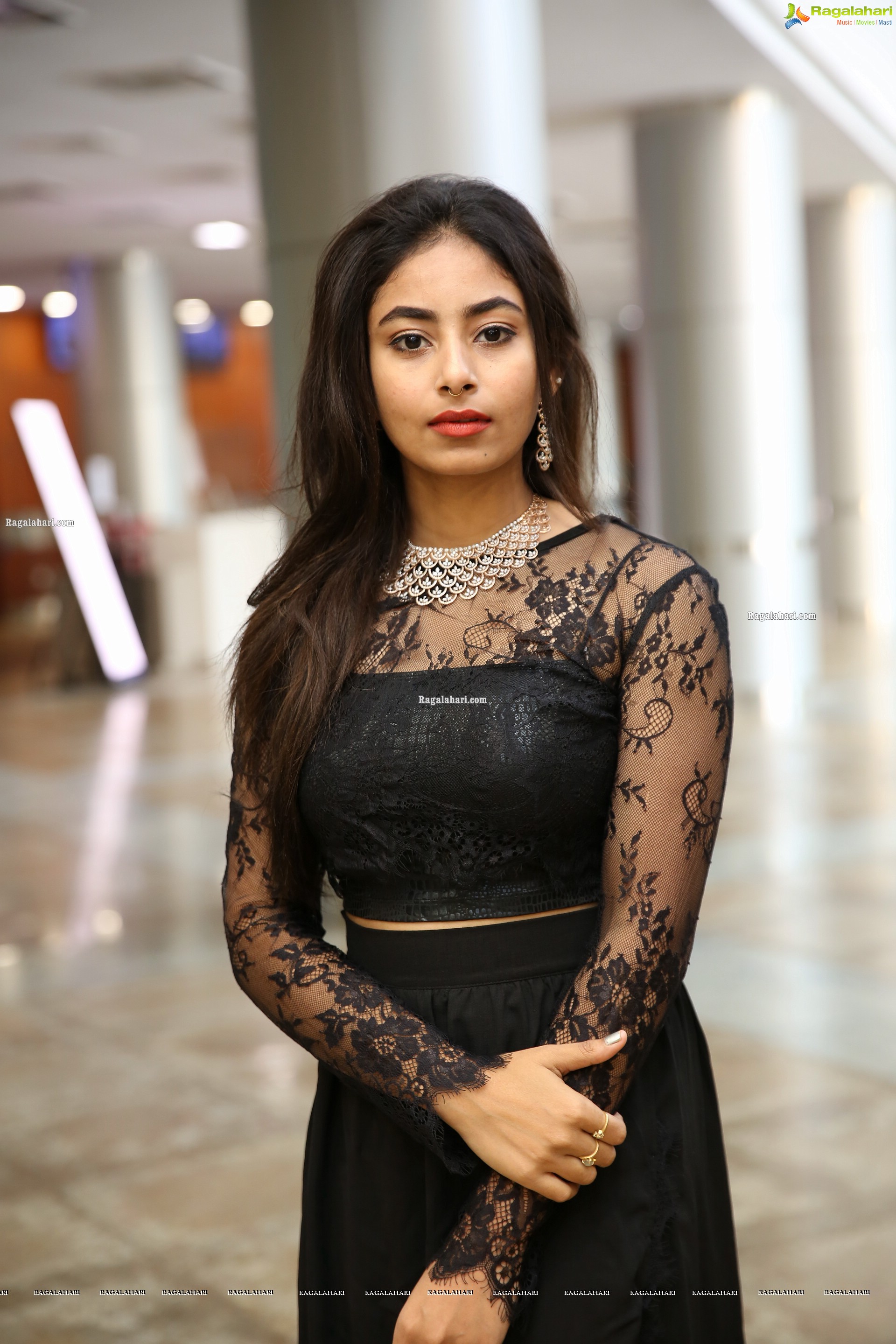 Honey Chowdary at Sutraa Wedding Edit, HD Photo Gallery