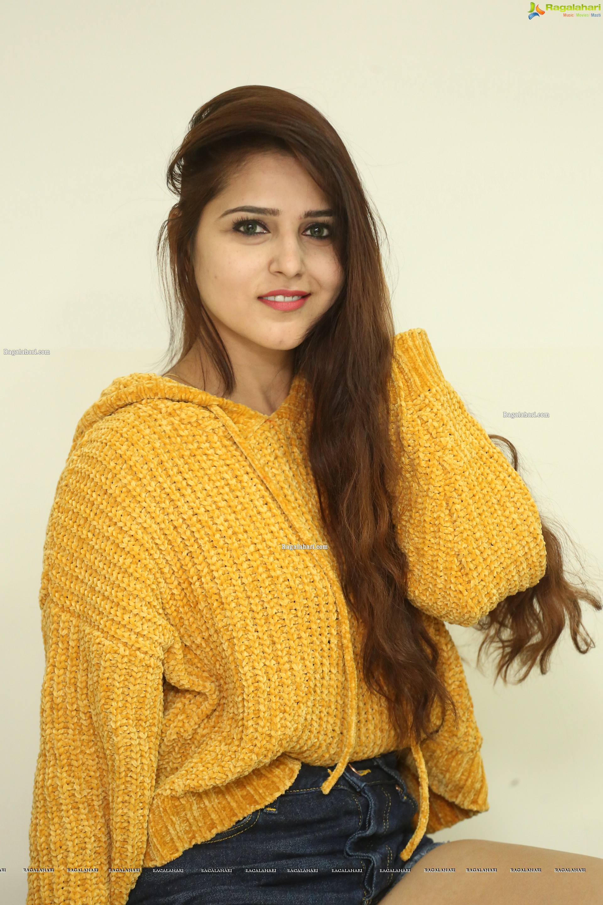 Kislay Chaudhary at Ekanthavela Movie Press Meet, HD Photo Gallery