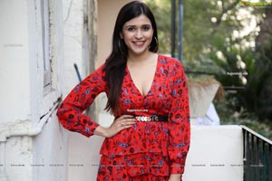 Mannara Chopra at Hi Life Exhibition Curtain Raiser