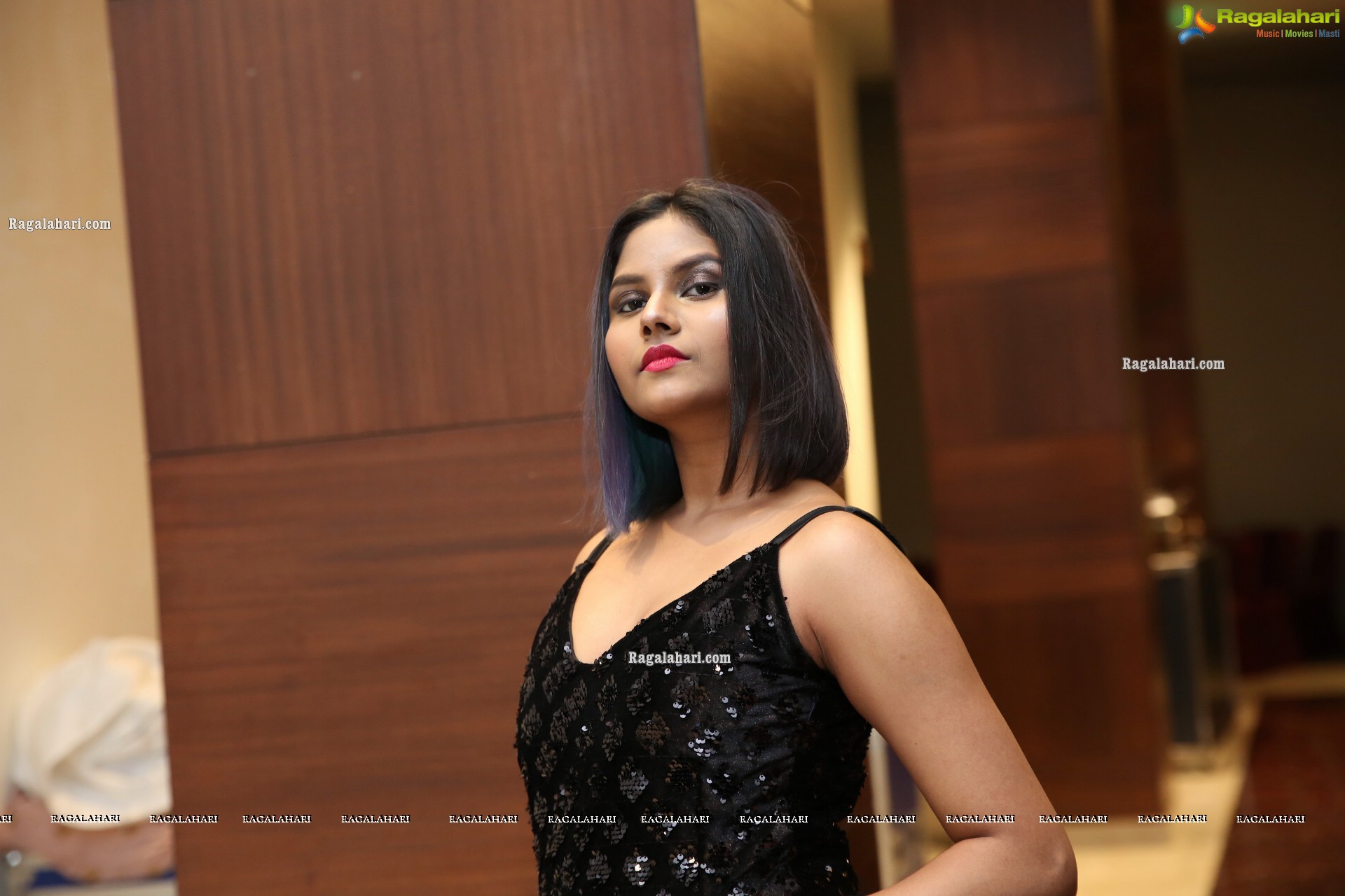 Namratha at Me Women Fashion Show, HD Photo Gallery