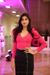 Naziya Khan at Hi-Life Fashion Exhibition