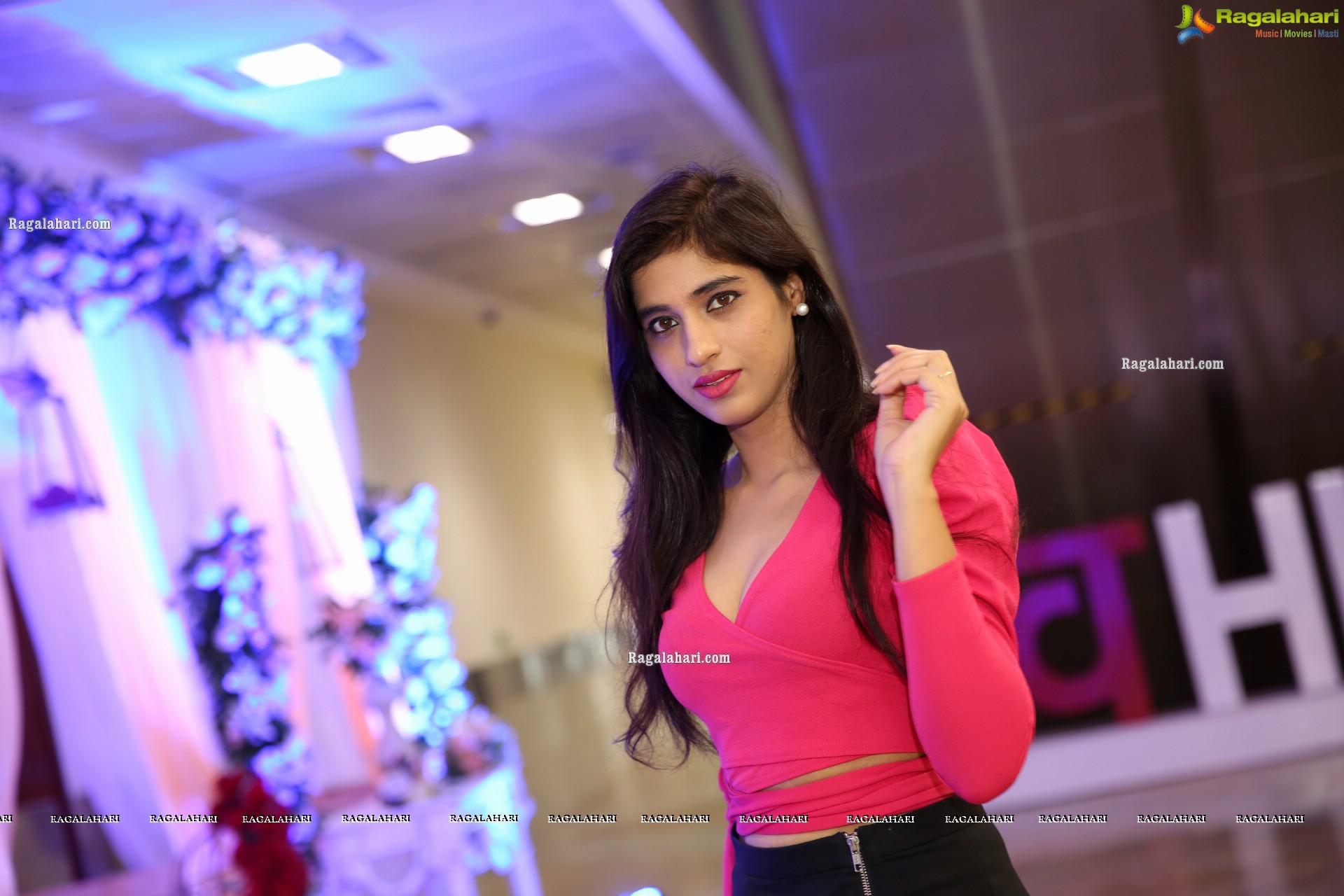 Naziya Khan at Hi Life Biggest Fashion & Lifestyle Exhibition, HD Gallery