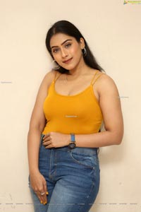 Preethi Singh at S5 Movie Trailer Launch