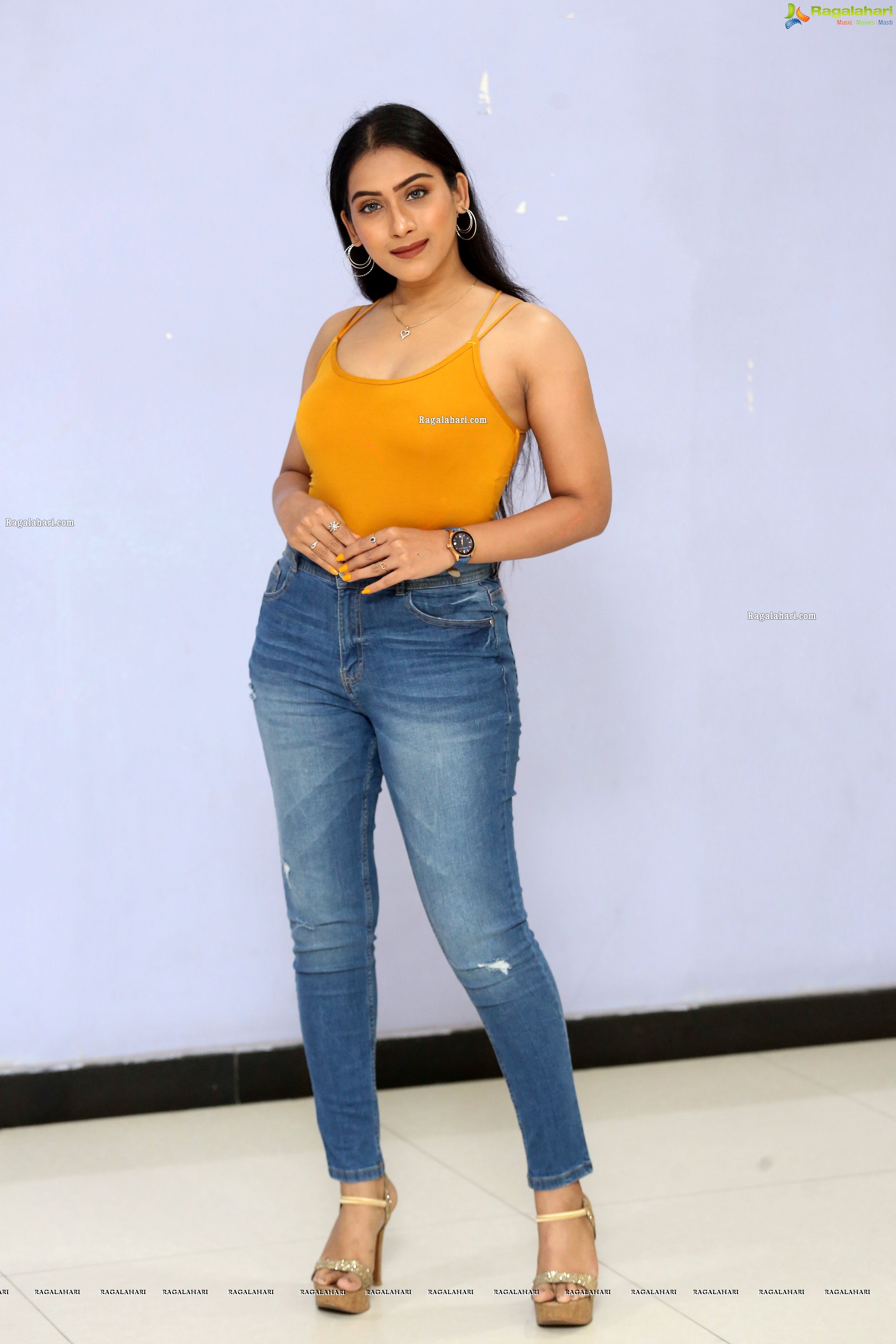 Preethi Singh at S5 Movie Trailer Launch, HD Gallery