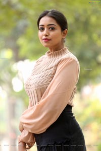 Rittika Chakraborthy at Bomma Adirindi Press meet