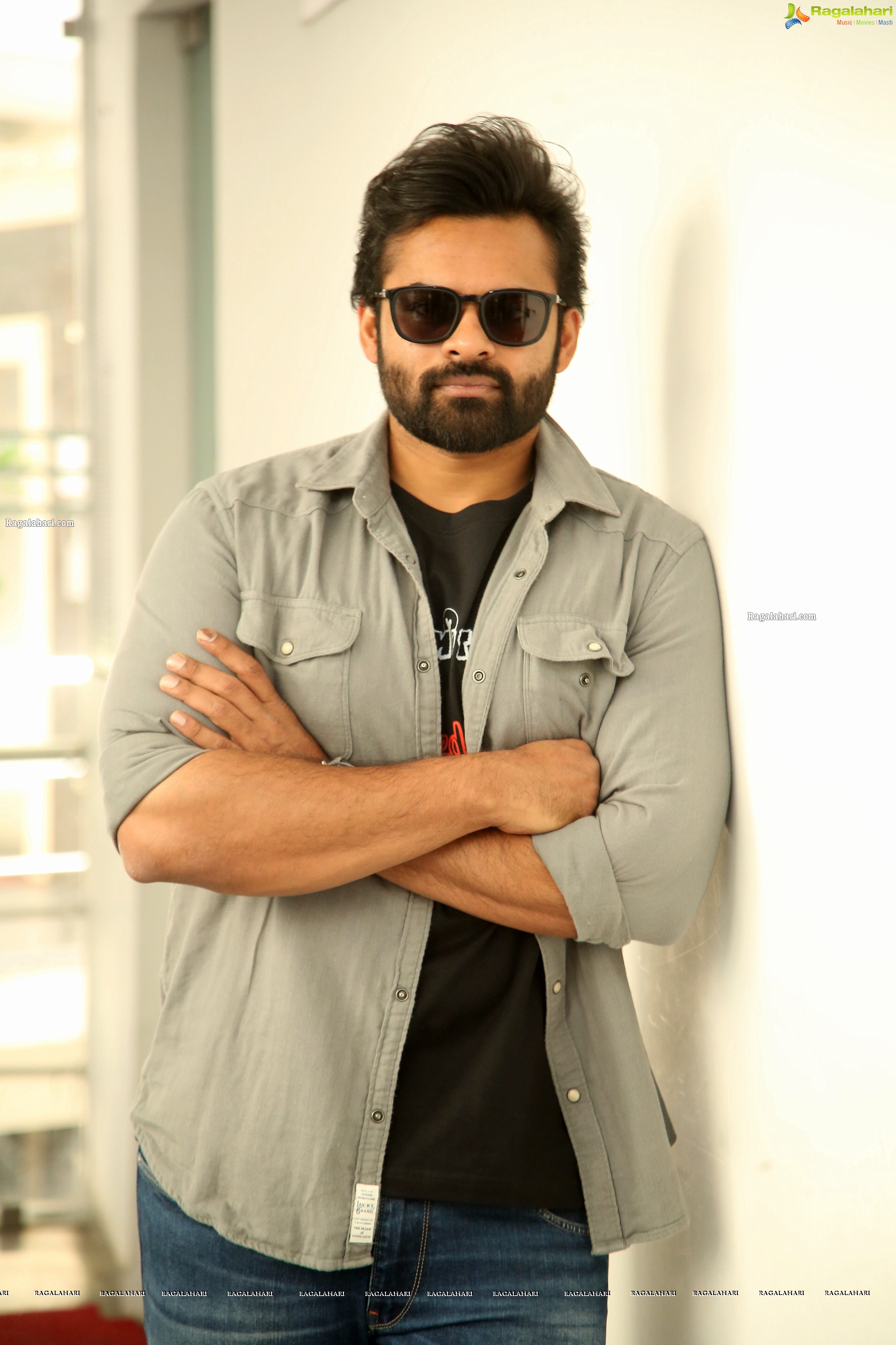 Sai Dharam Tej at Solo Brathuke So Better Movie Interview, HD Gallery