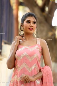 Sanjana Choudhary at Bomma Adhirindi Movie Press Meet