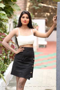 Sanjana Choudhary at Bomma Adhirindi Movie Interview