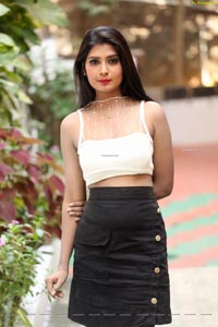 Sanjana Choudhary at Bomma Adhirindi Movie Interview