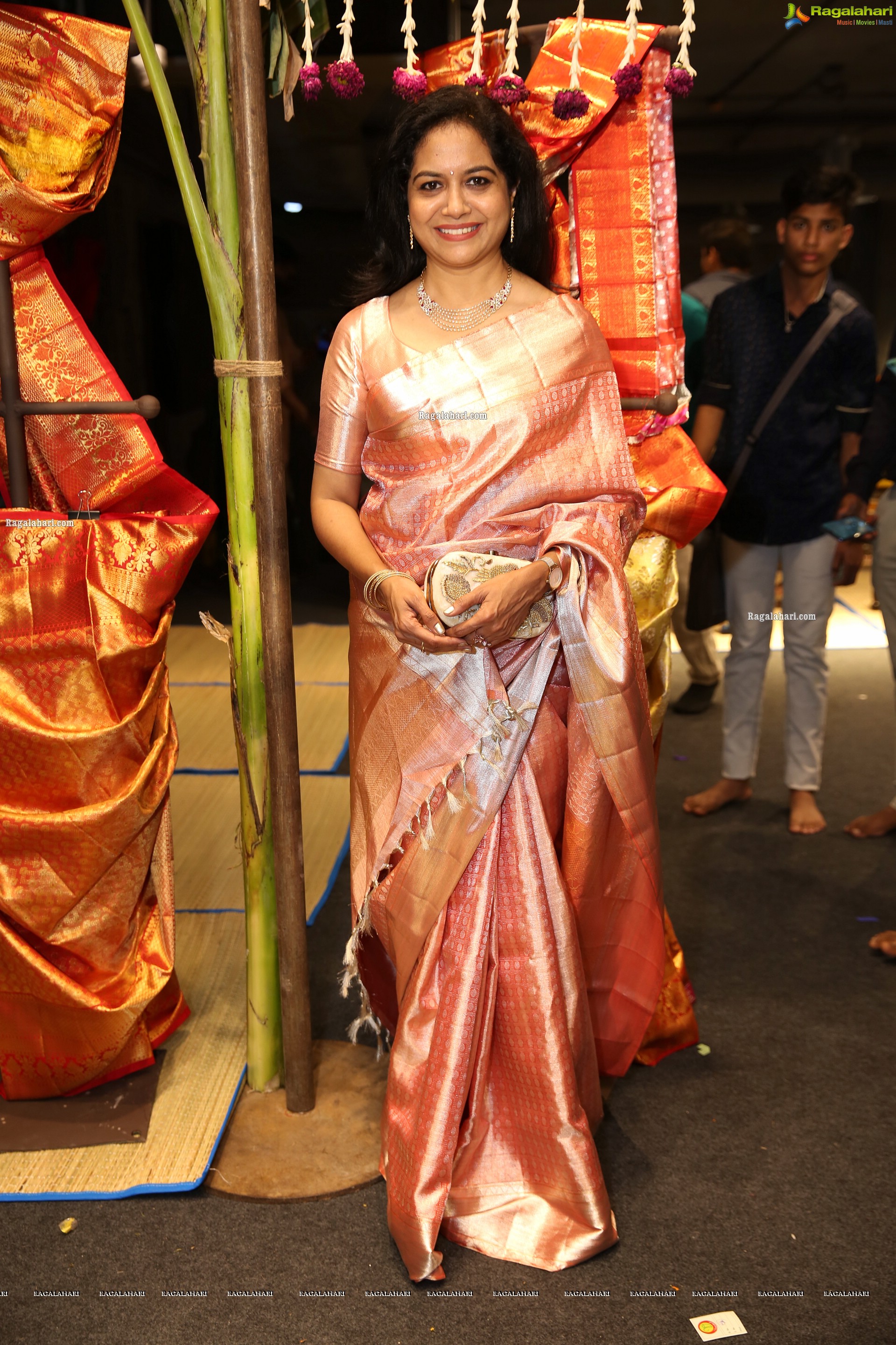 Sunitha at Mugdha Art Studio Grand Opening at Patny Centre, HD Gallery