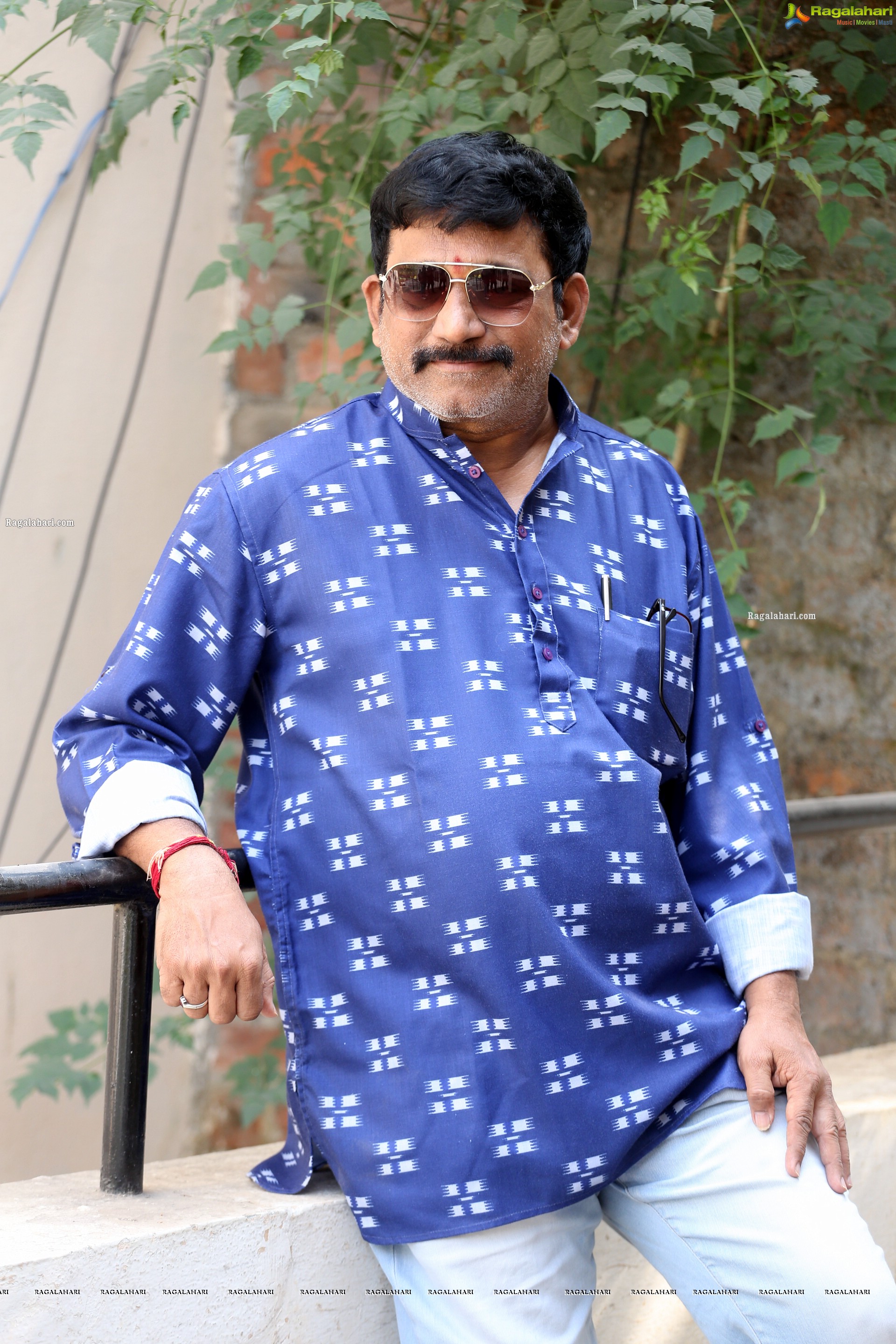 Theravenuka Movie Director Nellutla Praveen Chandra Interview Photos