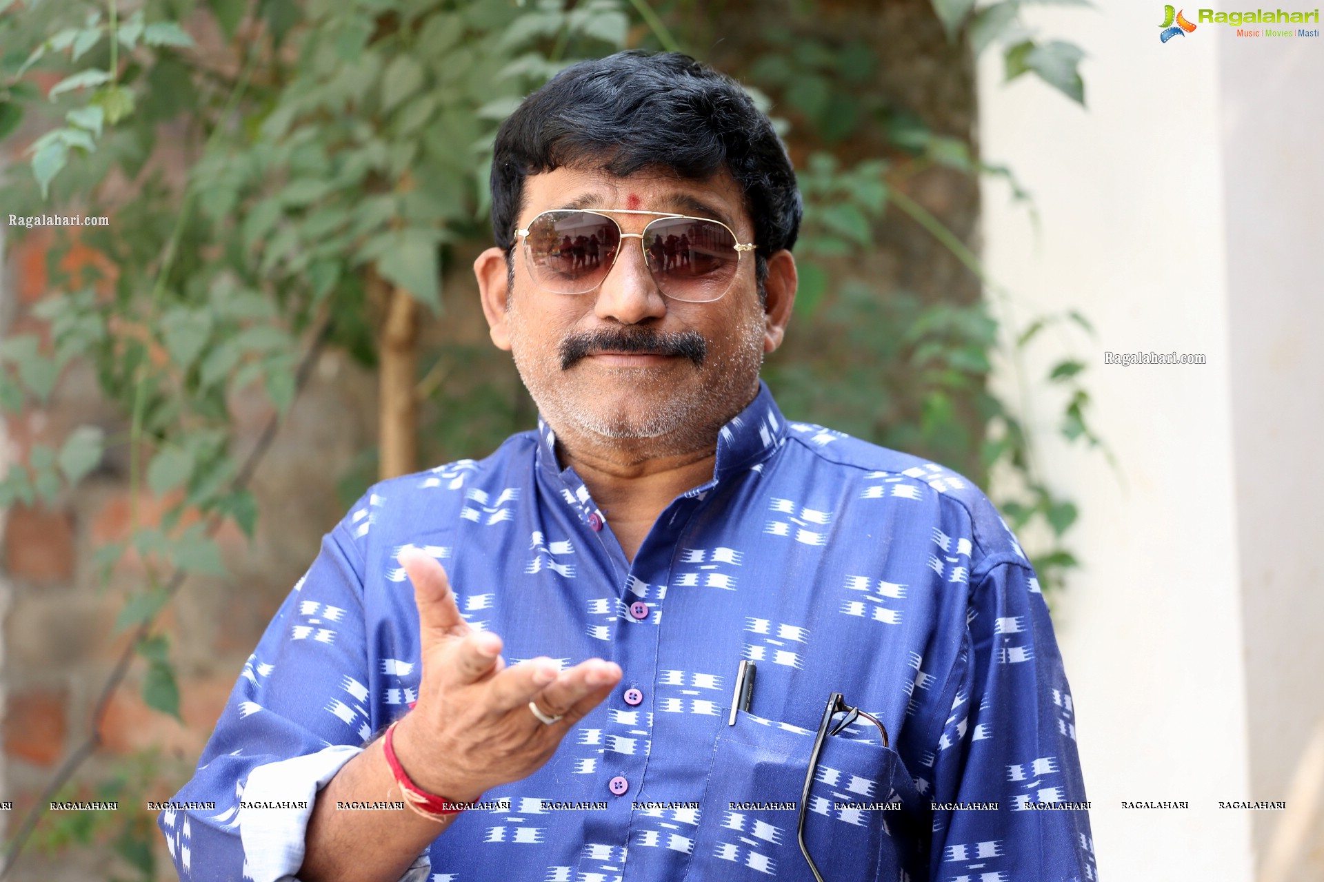 Theravenuka Movie Director Nellutla Praveen Chandra Interview Photos