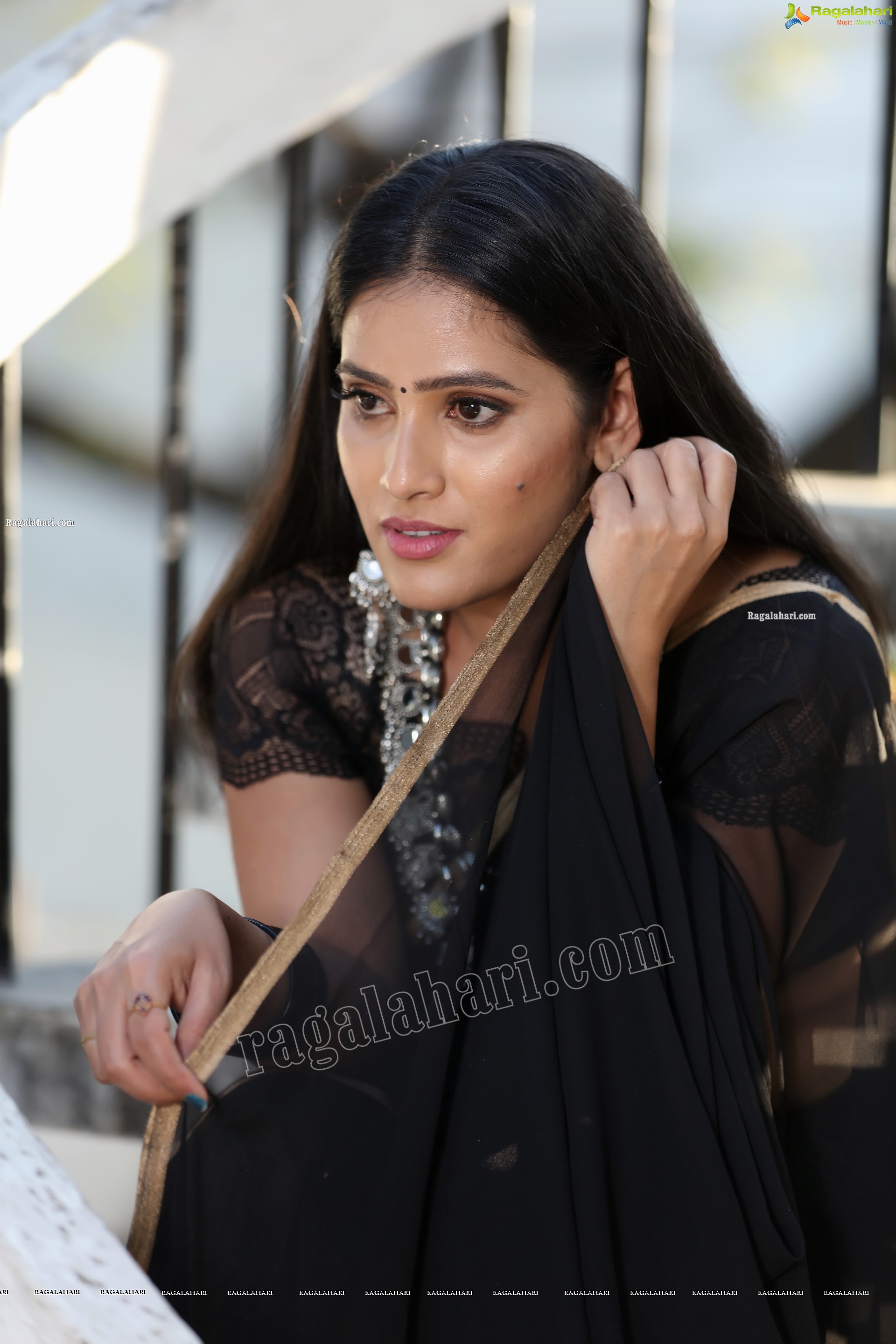 Anusha Parada in Black Saree With Gold Border, Exclusive Photo Shoot