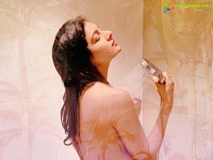 Akshatha Srinivas Taking Bubble Bath