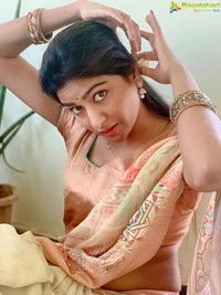 Akshatha Srinivas Poses in Saree