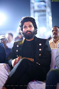 Allu Arjun at Pushpa Movie Pre-Release Event