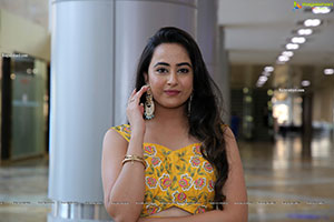 Ameeksha Pawar HD Stills in Yellow Designer Lehenga