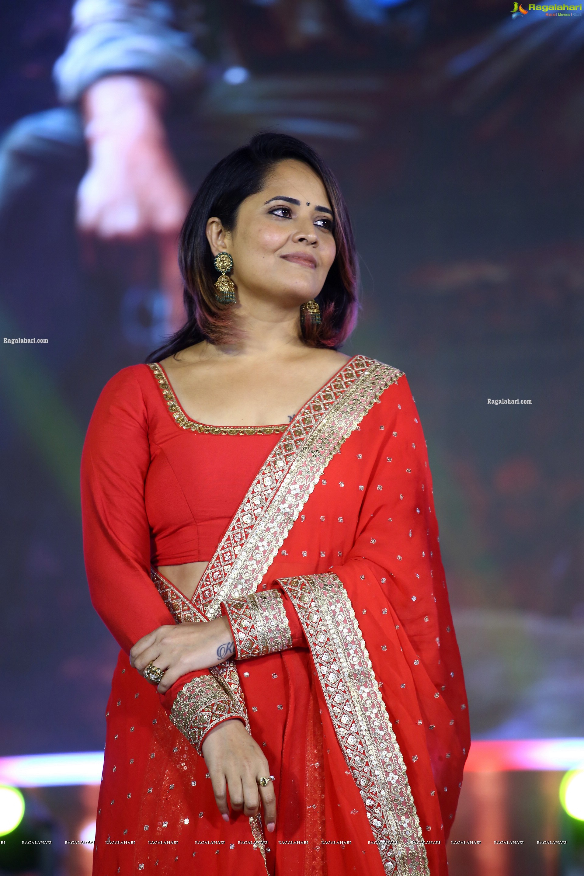 Anasuya Bharadwaj at Pushpa Movie Pre-Release Event, HD Photo Gallery