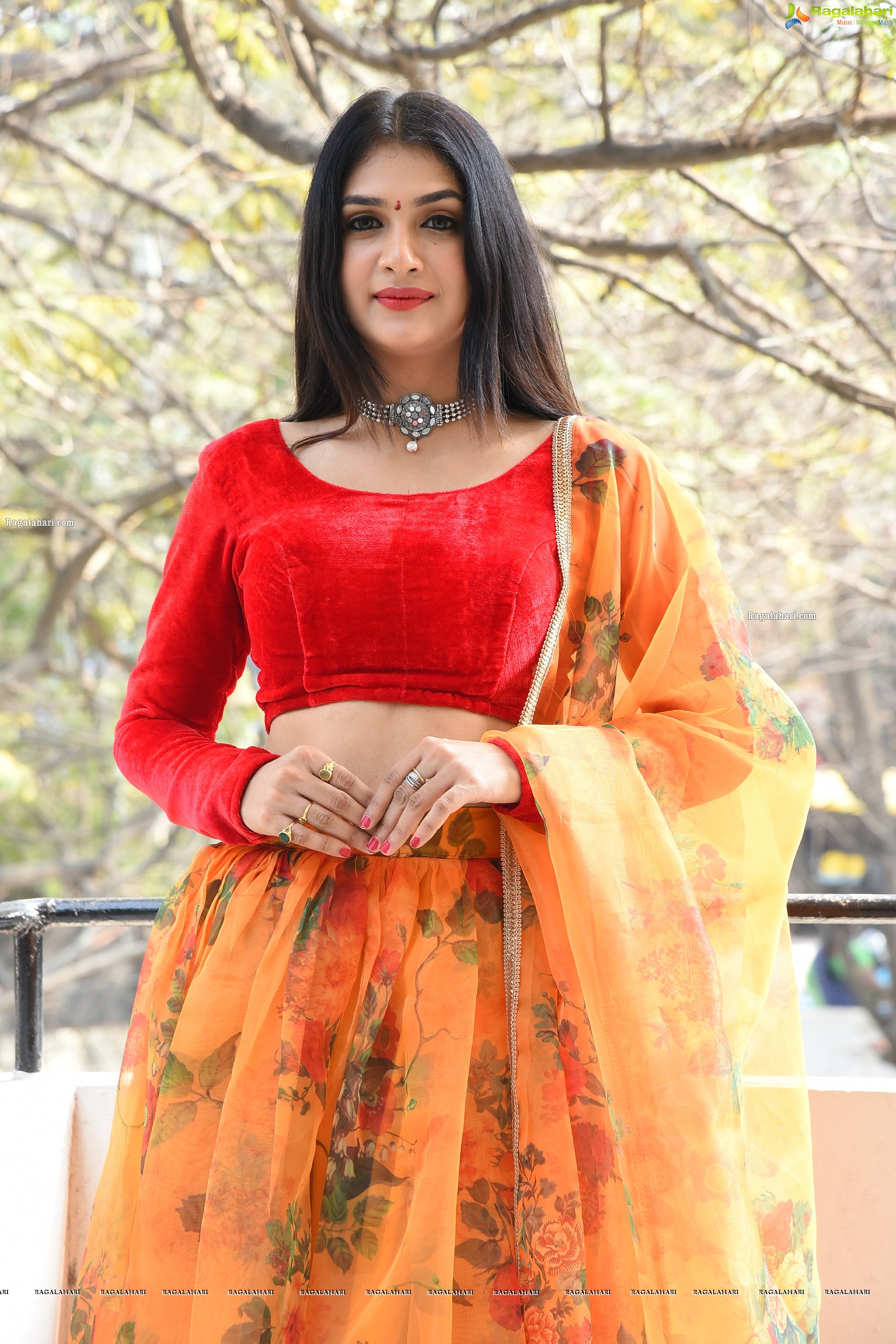 Anita Shinde at Dil Tho Pagal Hai Movie Opening, HD Photos Gallery