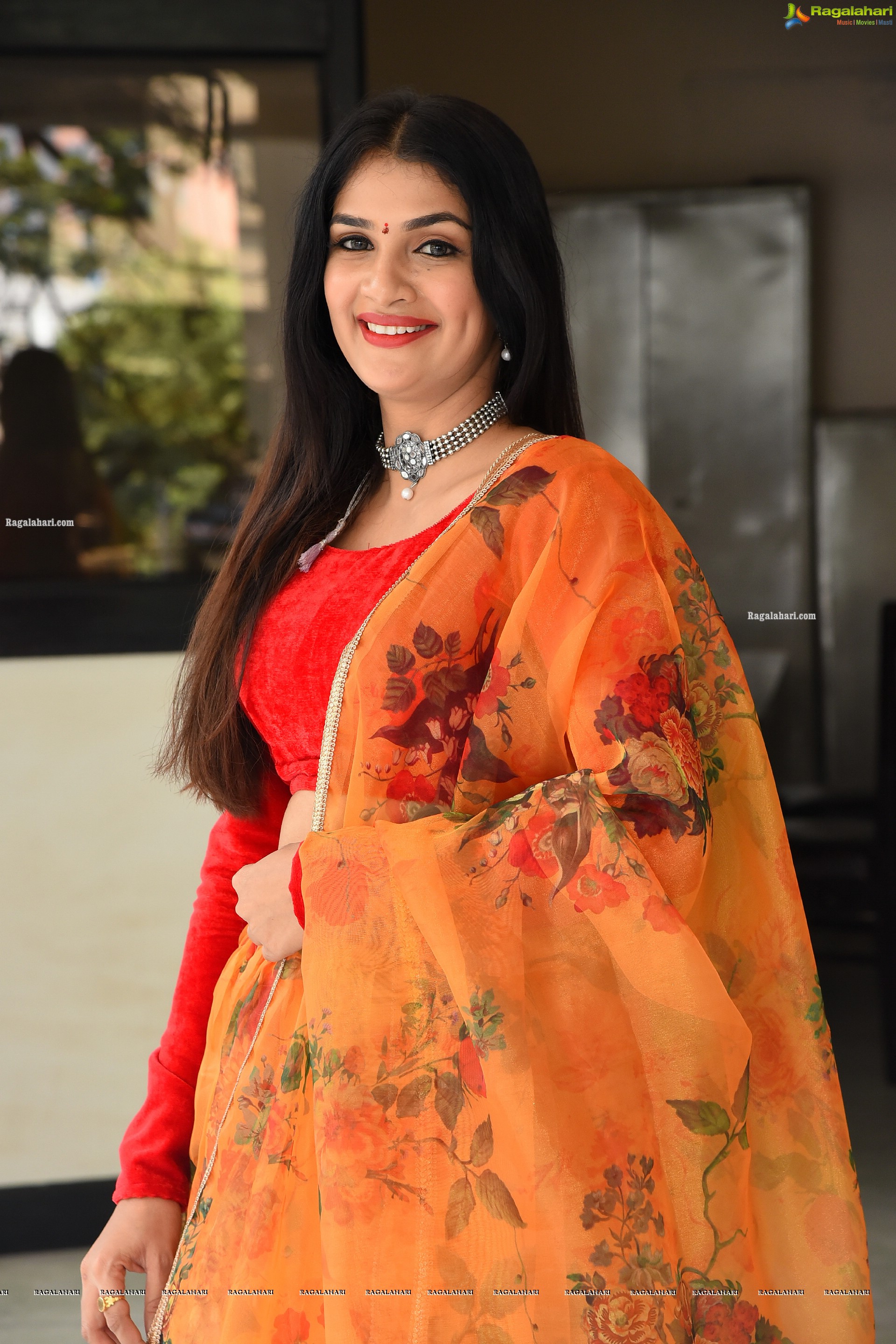 Anita Shinde at Dil Tho Pagal Hai Movie Opening, HD Photos Gallery