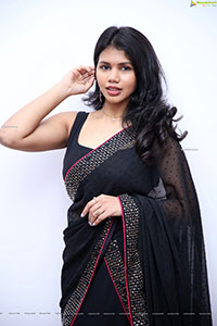 Divya Narne Beautiful Stills in Black Saree