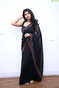 Divya Narne Beautiful Stills in Black Saree