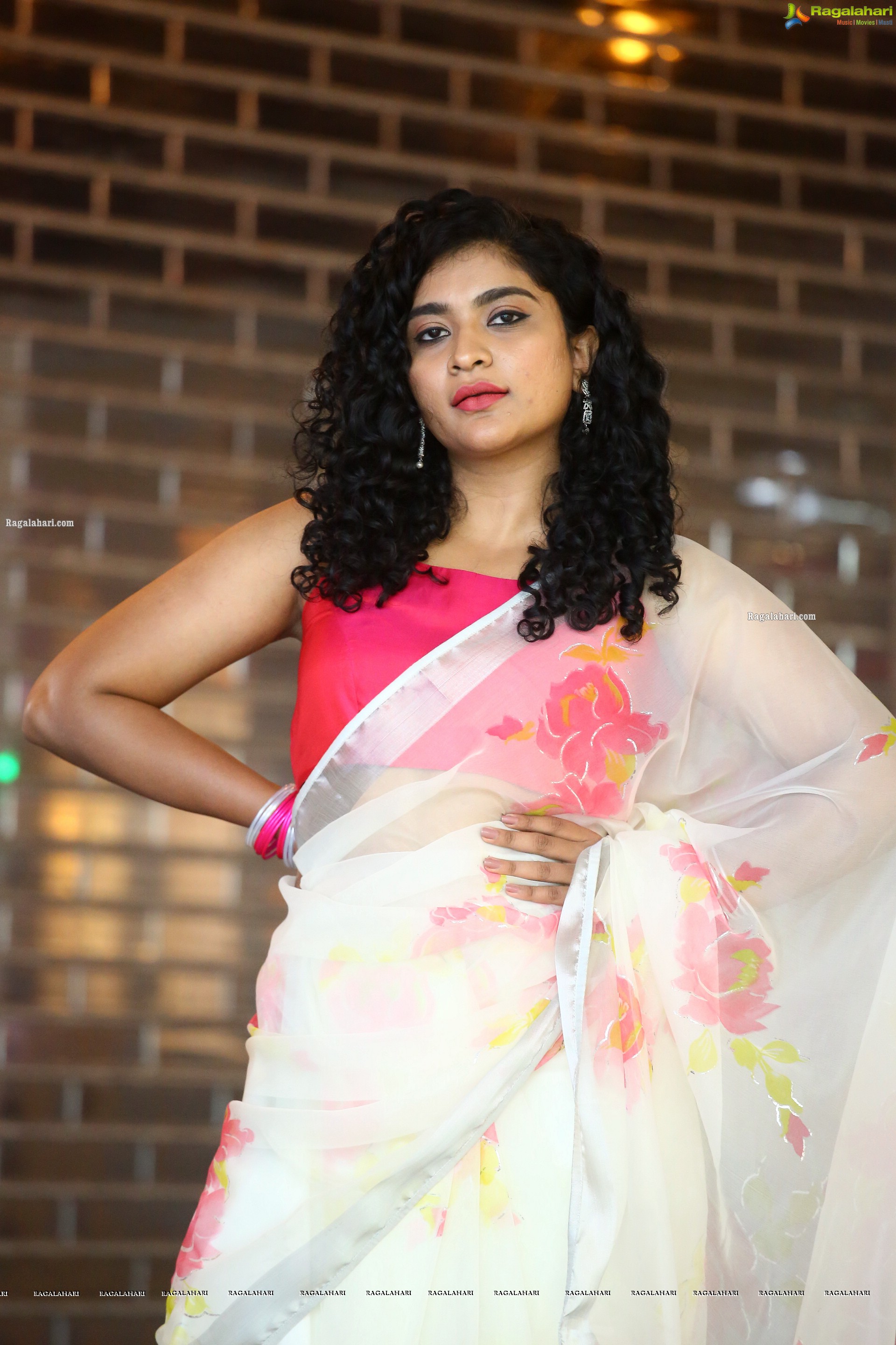 Mahathi Bikshu at Kinnerasaani Movie Trailer Launch, HD Photo Gallery