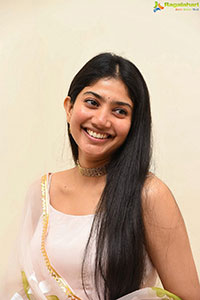 Sai Pallavi at Shyam Singha Roy Movie Pre-Release Event