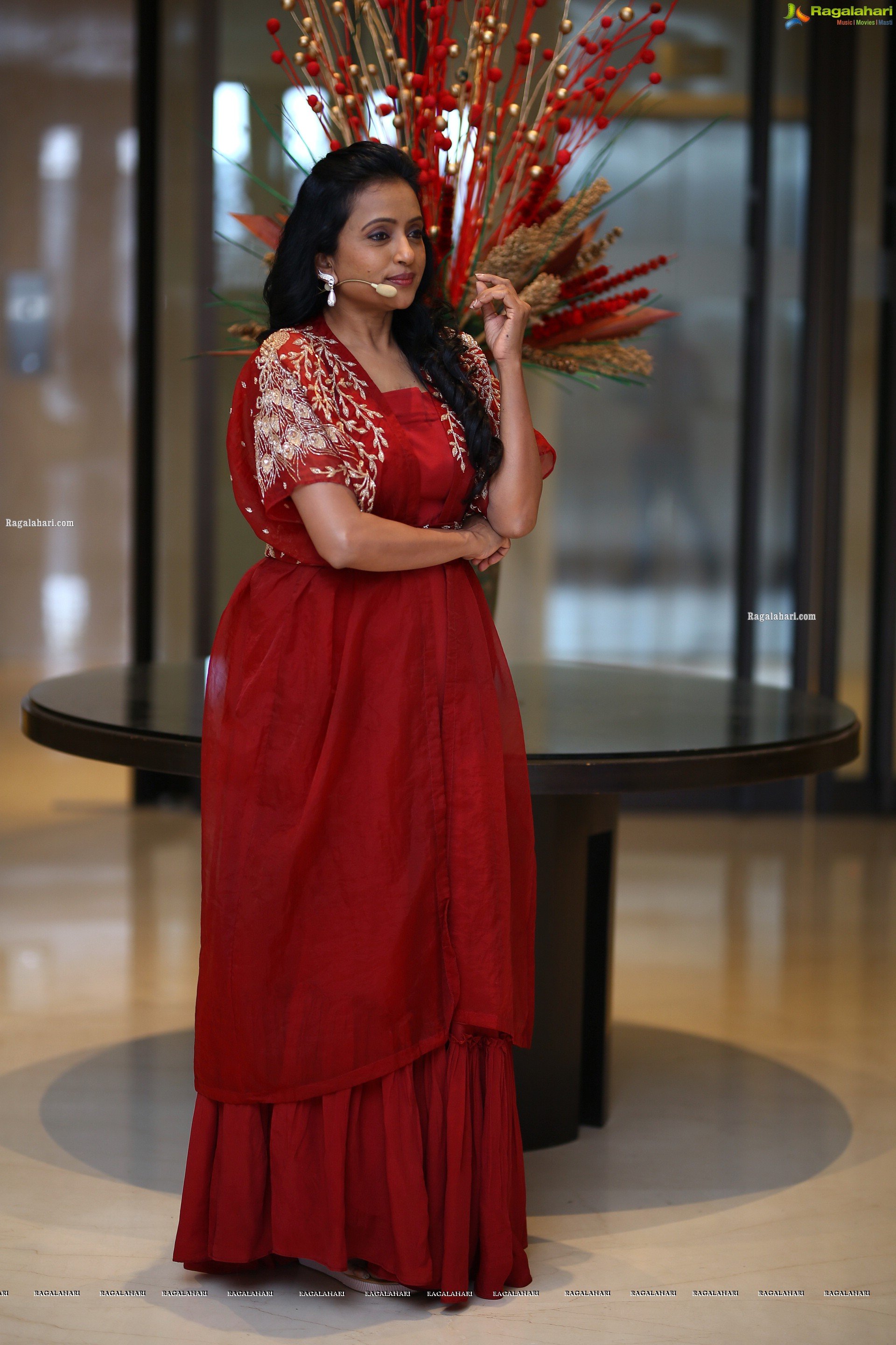 Suma Kanakala at Disney Plus Hotstar Mana Vinoda Vishwam Parampara Press Meet