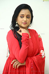 Suma Kanakala at Jayamma Panchayathi Movie Teaser Launch