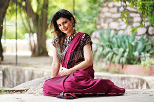 Nisha Singh Rajput in Dark Pink Saree