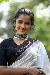 Anupama Parameswaran at 18 Pages Movie Interview, HD Photo Gallery