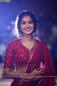 Anupama Parameswaran at 18 Pages Pre-Release Event